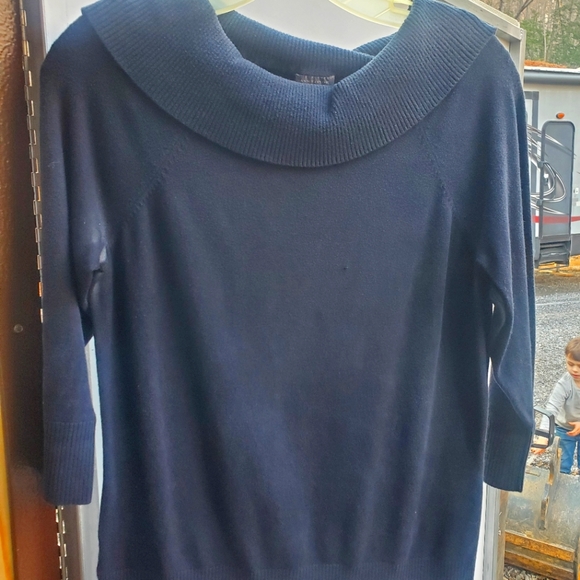 Ann Taylor blue sweater size M - Picture 1 of 2